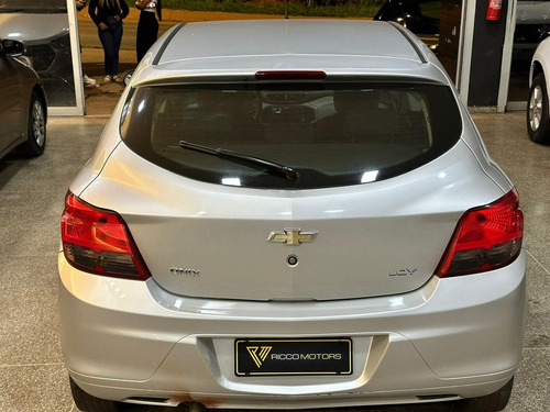 Chevrolet Onix 10mt Joye