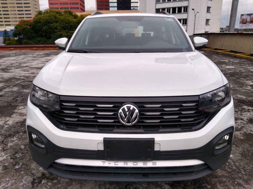 Imagen 2 de 15 de Volkswagen T-cross 2021 5p Comfortline L4/1.6 Aut