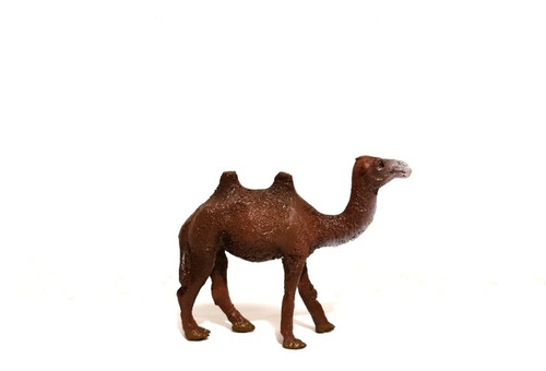 Camello Pequeño Figura De Resina