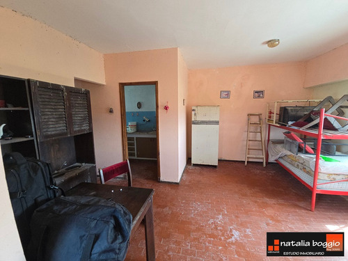 Departamento S/expensas En 3er Piso Por Escalera A 100 Mts De La Terminal Omnibus Usd 26.000 V 6311