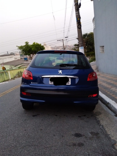 Imagem 4 de 10 de Peugeot 207 1.4