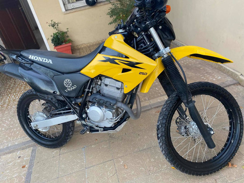 Honda Tornado