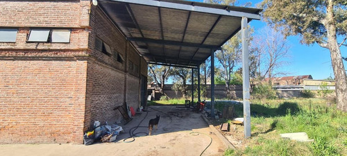 Imagen 9 de 17 de Galpón Industrial 1100 M² En Fracción 6.772 M² - Baños Y Oficinas - 9 De Abril
