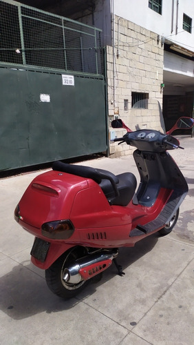 Imagen 3 de 13 de Piaggio Hexagon