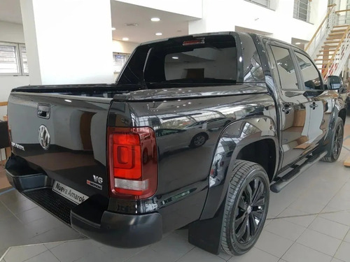 Imagen 4 de 25 de Volkswagen Amarok V6 Black Style Leasing 100% Financiado
