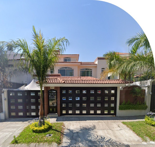 Casa En Remate Cerca De Plaza Bugambilias En Bugambilias Zapopan Jalisco