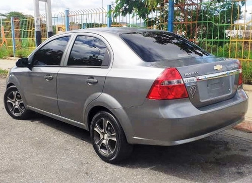 Imagen 2 de 9 de Chevrolet Aveo Lt 2012 Sincrónico Con Sistema De Gas Gnv