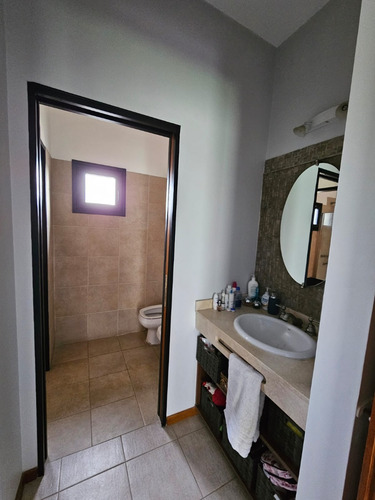 Alquiler Anual Impecable Casa En Barrio Cerrado