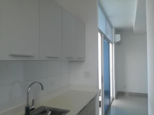 Imagen 6 de 14 de Alquiler De Apartamento En Ph Rainbow Tower El Carmen 193826