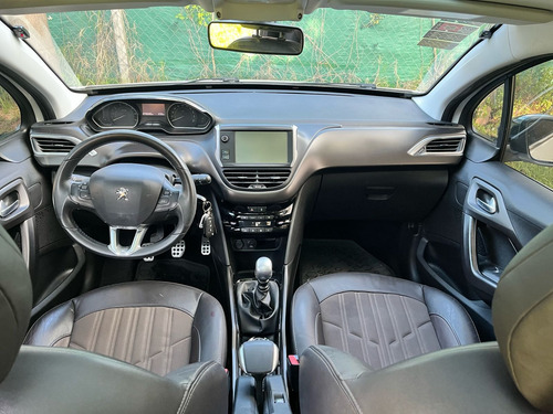 Peugeot 2008 1.6 Thp Sport