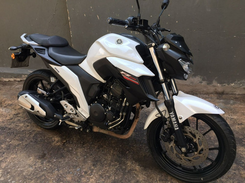 Imagen 2 de 19 de Yamaha Fz 25