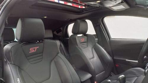 Imagen 10 de 14 de Ford Focus St 2017