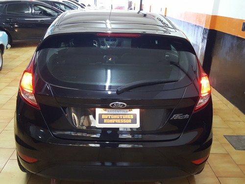Ford Fiesta Kinetic Design 1.6 Se 120cv 2014