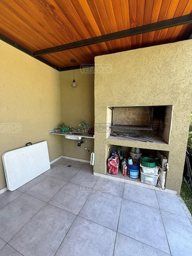 Casa En Venta En Santa Emilia, Pilar Del Este, Pilar