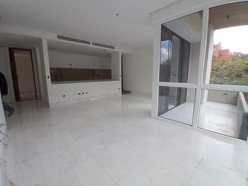 Imagen 6 de 17 de Vendo Apartamento 150m2 4h/4b/4p La Castellana