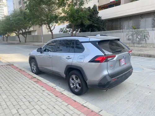 Toyota RAV4 2.5 Xle Hev 4X4 Cvt