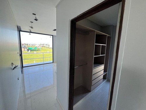 Venta Casa A Estrenar 3d -country Viento Sur
