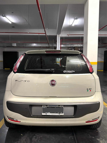 Fiat Punto 1.6 Essence Uconnect + Nav