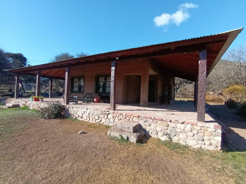 Casa En Venta 2 Dormitorios Comuna San Roque , Zona Carlos Paz , Apto Bancor
