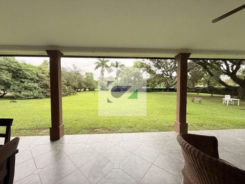Casa En Venta Country Las Yungas
