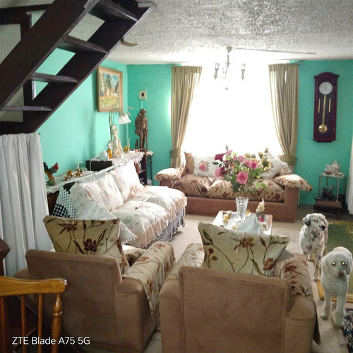 Casa En Venta De 4 D+2b, Metro Sótero Del Río En Puente Alto