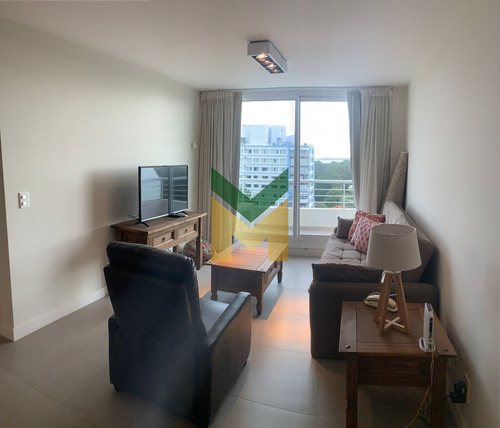 Apartamento En Alquiler, 1 Dormitorio, Avenida Roosevelt, Punta Del Este