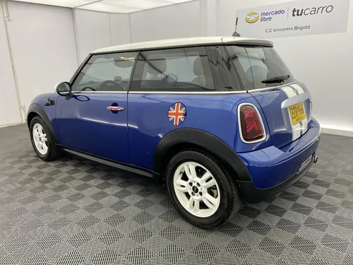 Mini Cooper R56 1.6 Coupe