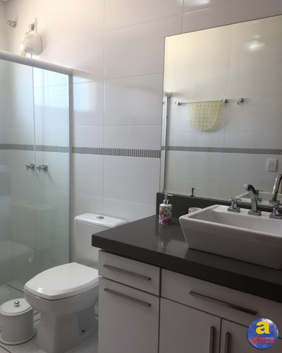 Imagem 11 de 17 de Excelente Sobrado Triplex Com 3 Suítes, 2 Vagas De Garagem No Centro De Guaratuba/pr - Imobiliária África - So00121 - 33491730