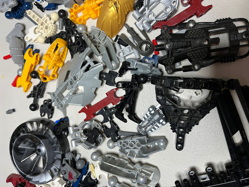 Lego Bionicle Piezas Sueltas 1 Mistika (Usado)