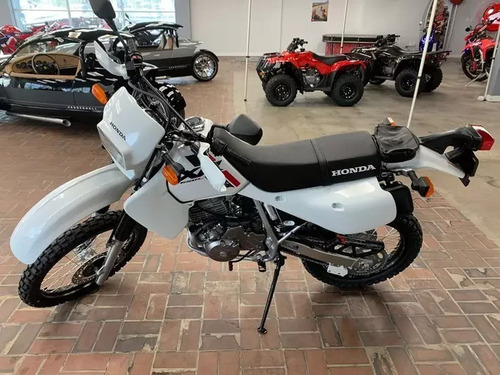 Imagen 3 de 4 de 2022 Honda Xr650l Base Dual Sport Motorcycle