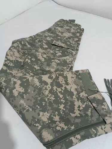 Ropa militar Ropa, zapatos y moda de hombre de segunda mano barata en  Valencia Provincia