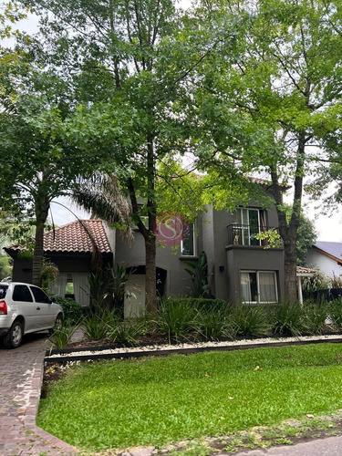 Casa En Venta En Bermudas, Pilar, G.b.a. Zona Norte