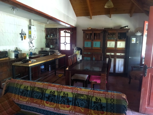 En Venta Casa Con Terreno De 1.030 Mts2, San José De Maipo