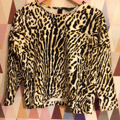 Polerón Animal Print Marquis Talla M