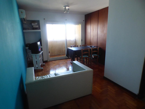 Imagen 2 de 12 de Departamento En Venta En La Plata Calle 14 E/ 46 Y 47 Dacal Bienes Raices