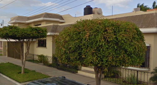 Casa En Venta, Recuperación Bancaria, Col. Las Fuentes, Los Mochis, Sinaloa. Laab2