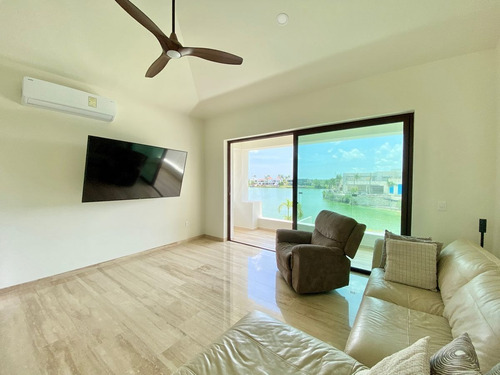 Imagen 24 de 30 de Casa En Venta En Cancun Lagos Del Sol , En El Lago