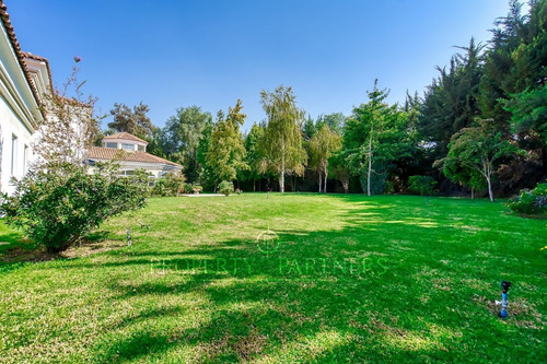 Centro MĂșltiple En Arriendo O Arriendo Con Promesa...