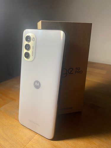Celular Motorola Edge 50 Pro 12+512gb Blanco (Usado)