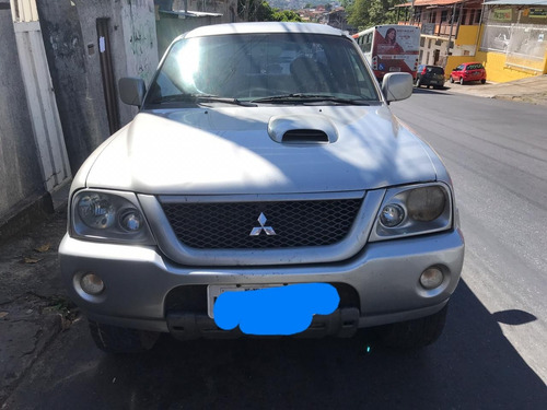 Mitsubishi L200 2004 2.5 Sport Hpe Cab. Dupla 4x4 Aut. 4p