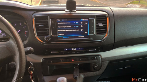 Imagen 21 de 25 de Peugeot Traveler 2.0 Lz Turbo