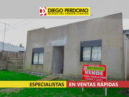 Casa De 3 Dormitorios En Venta, San José