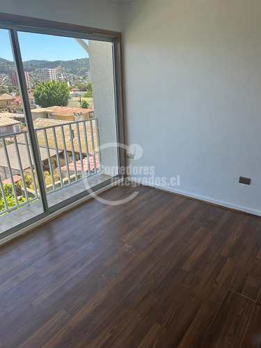 Casa En Condominio Seguro De 4d-2b En Quilpué