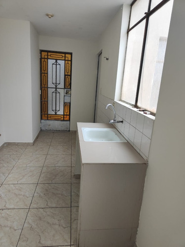 Imagen 9 de 20 de Alquilo Departamento 3 Dormitorios Urb. El Retablo Comas