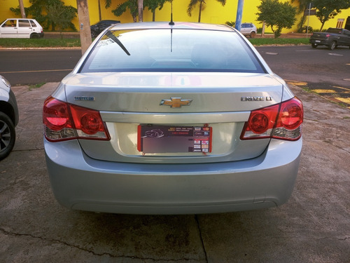 Imagem 5 de 10 de Cruze Lt 1.8 Flex Automático - 2012
