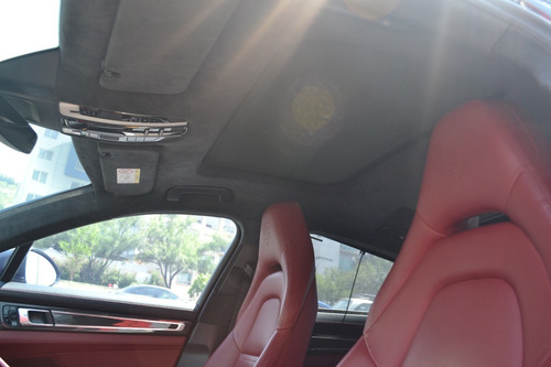 Imagen 12 de 13 de Porsche Panamera Turbo 2018