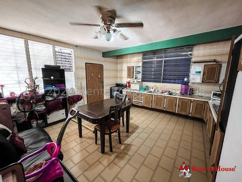 Local Comercial En Alquiler En La Avenida Libertador En Barquisimeto Cod.25-3432 Nd