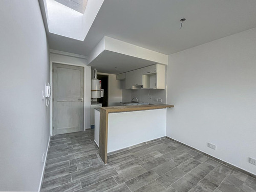 Imagen 6 de 29 de Departamentos Monoambientes Y 1 Dormitorio Grandes A Estrenar