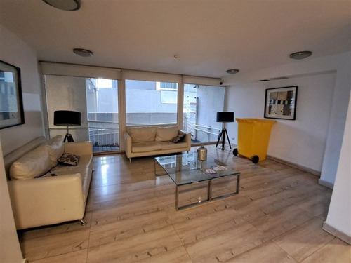 Departamento En Arriendo De 1 Dorm. En Santiago
