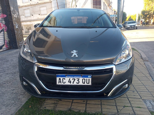 Imagen 2 de 15 de Peugeot 208 2017 1.6 Allure